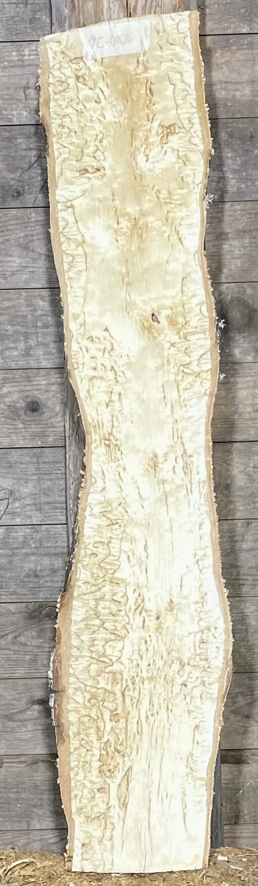 Bräda i masurbjörk, okantad, hyvlad, 900x150x22 mm